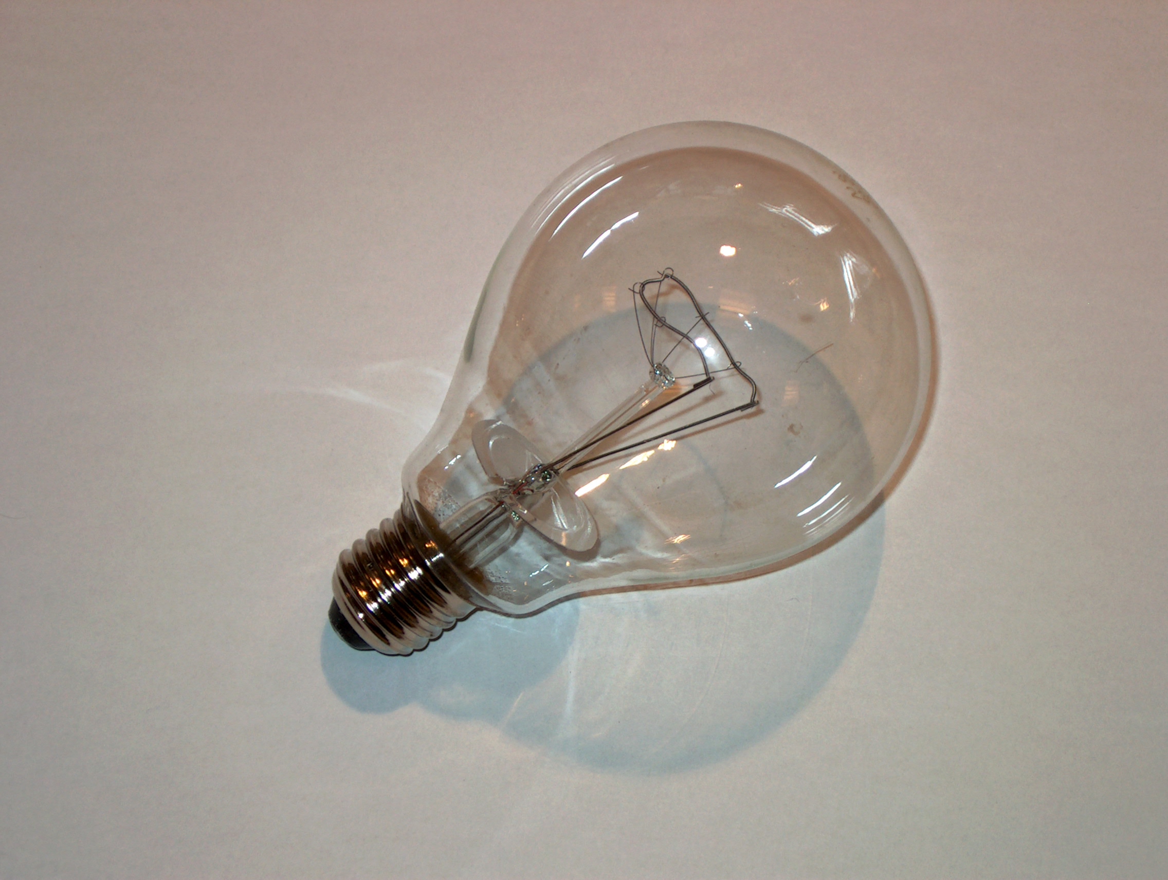 300W Klar E27